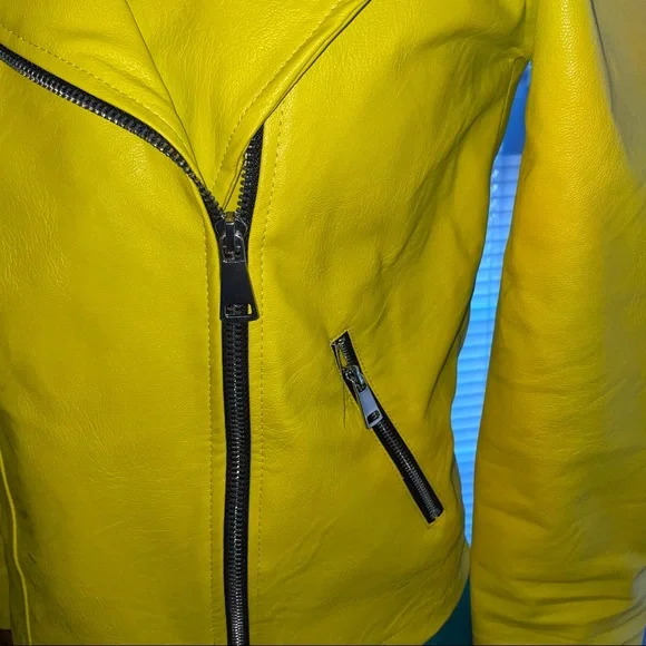 FabulouslyFitted - Lime Green Quarter Sleeve Shirt Jacket - Picture 3 of 5